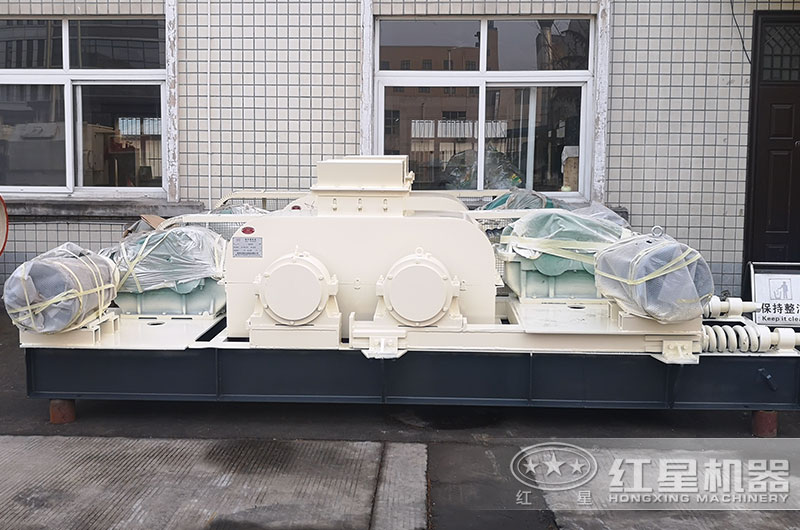 對輥式粉碎機圖片 對輥式粉碎機圖片
