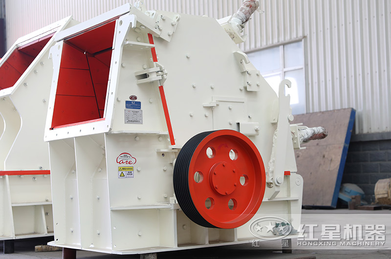 碎石反擊式破碎機 碎石反擊式破碎機
